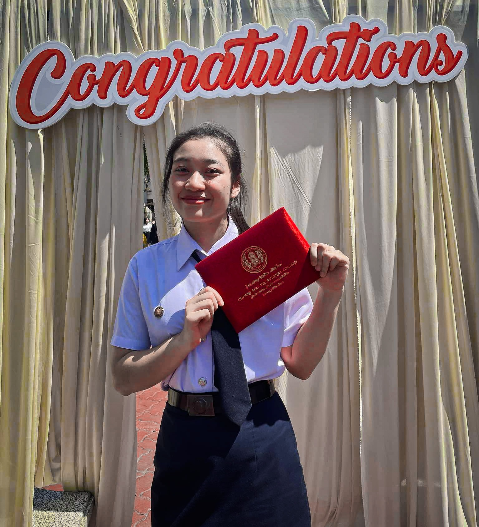 Pae/Ms. Pornnipa Machapa